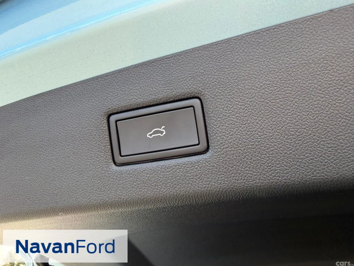 Ford Explorer SUV, Electric, 2026, Blue