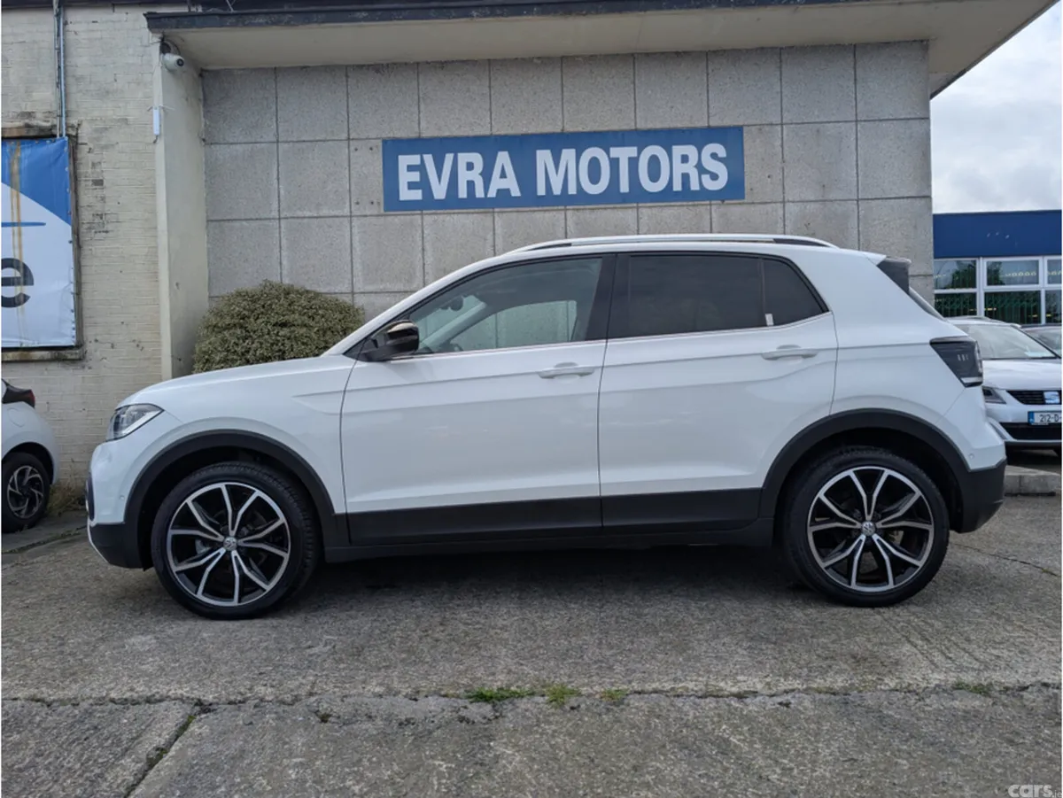 Volkswagen T-Cross SUV, Petrol, 2020, White