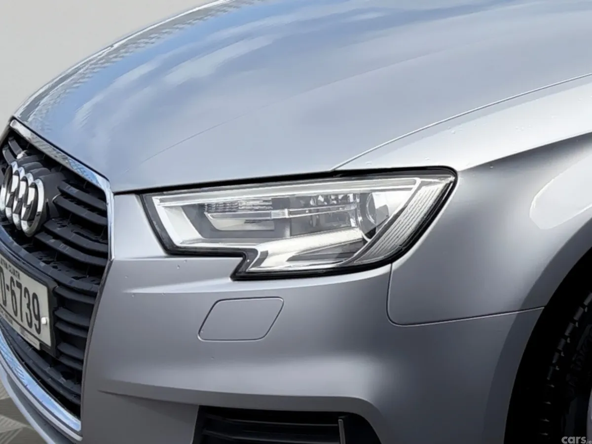 Audi A3 Hatchback, Diesel, 2018, Grey