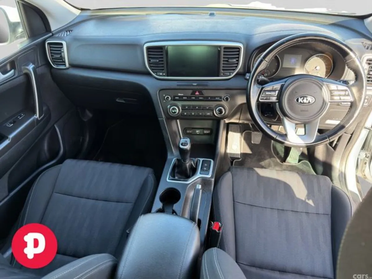 Kia Sportage MPV, Diesel Hybrid, 2021, White