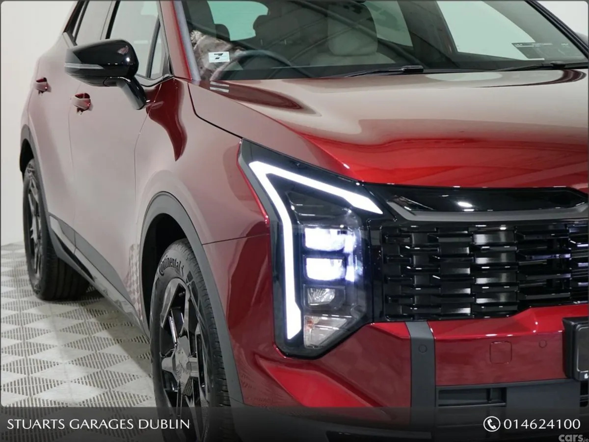 Kia Sportage MPV, Petrol Hybrid, 2026, Red