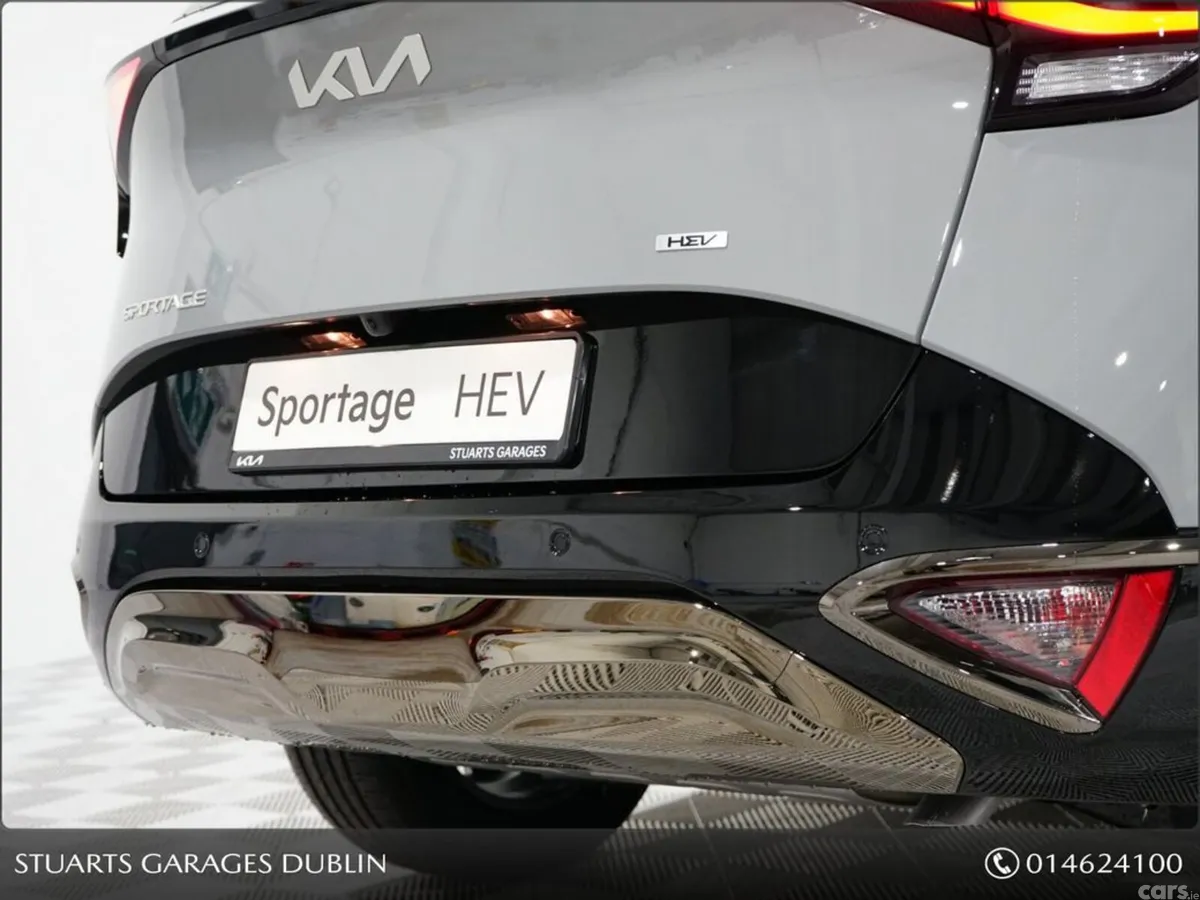 Kia Sportage MPV, Petrol Hybrid, 2025, Grey
