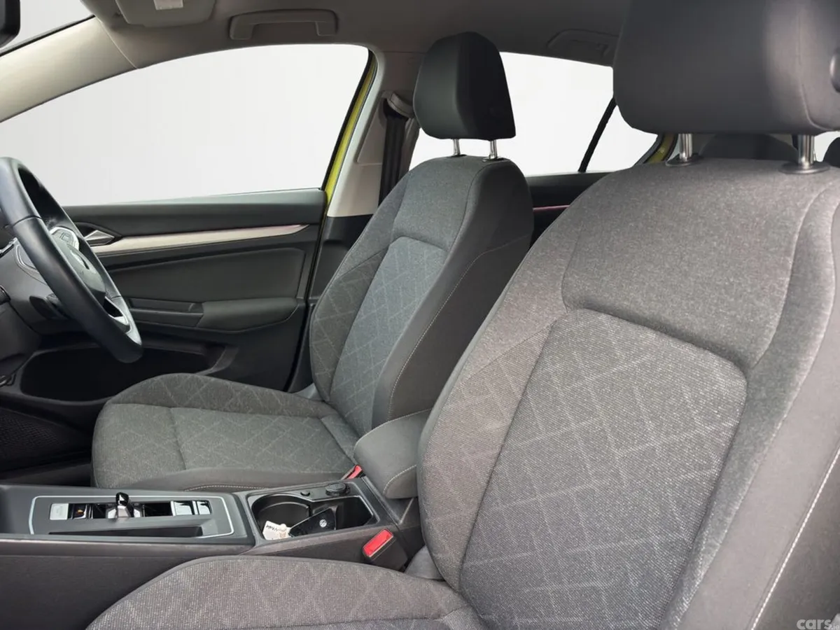 Volkswagen Golf Hatchback, Petrol, 2021, Green