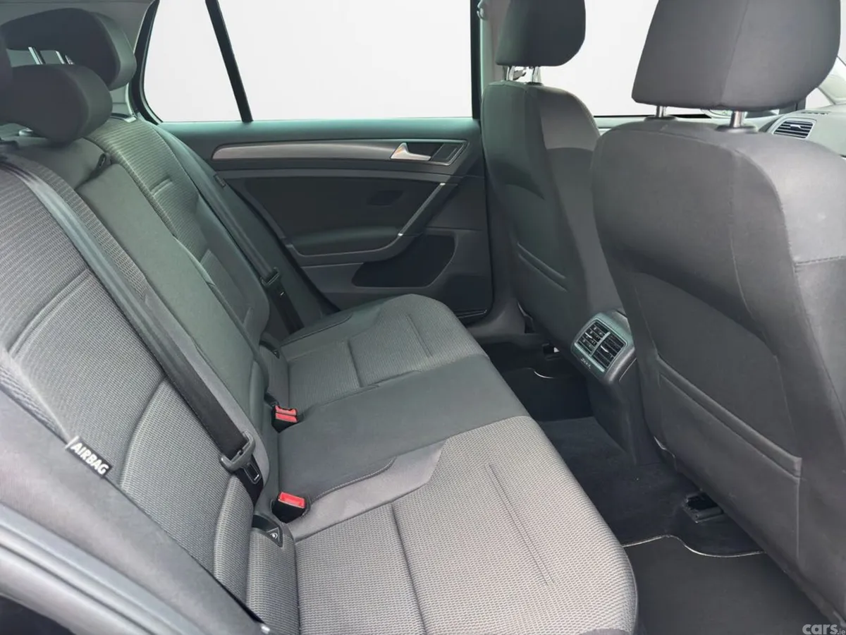 Volkswagen Golf Hatchback, Petrol, 2017, Black
