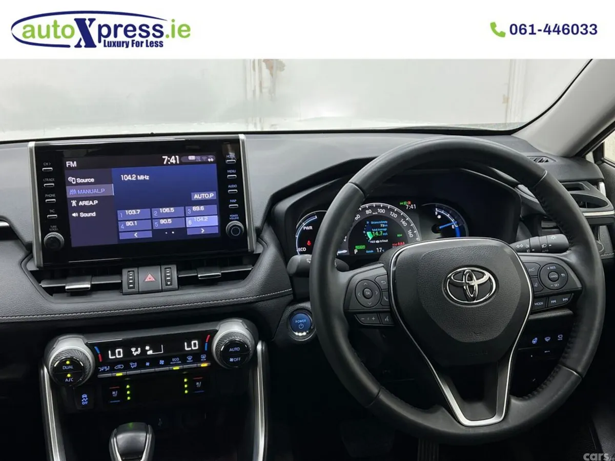 Toyota RAV4 SUV, Petrol Hybrid, 2022, White