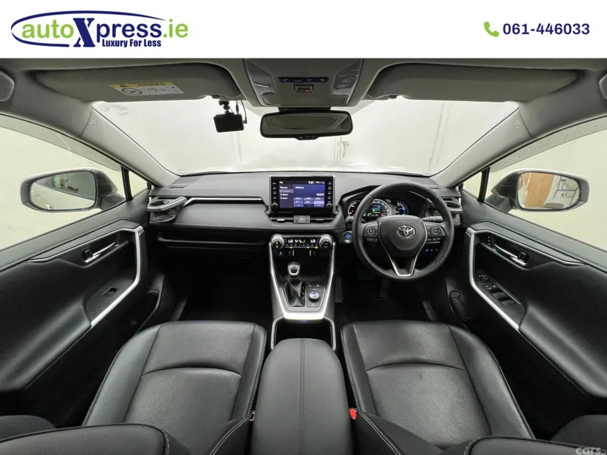 Toyota RAV4 SUV, Petrol Hybrid, 2022, White