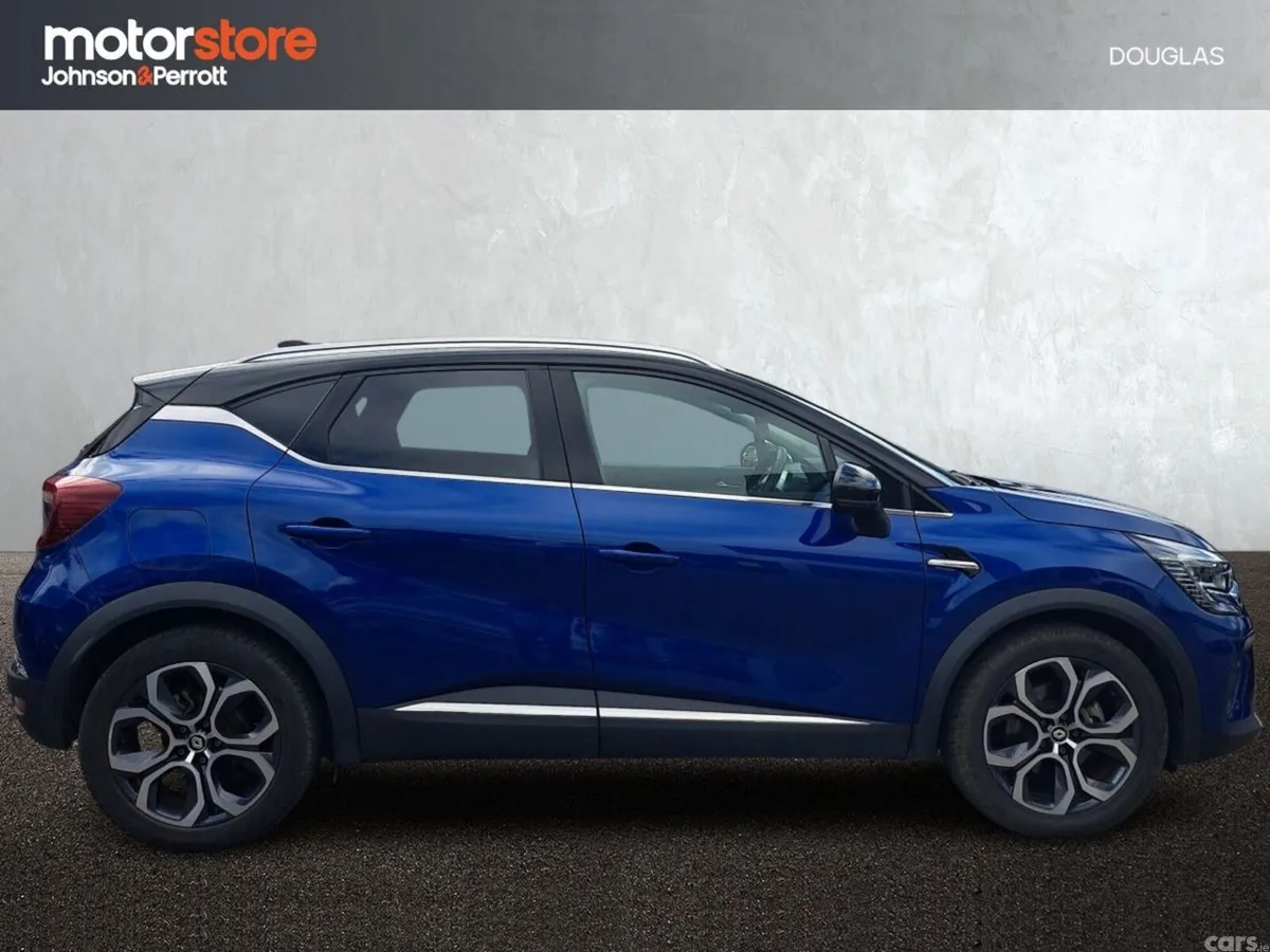 Renault Captur Hatchback, Petrol Hybrid, 2023, Blue