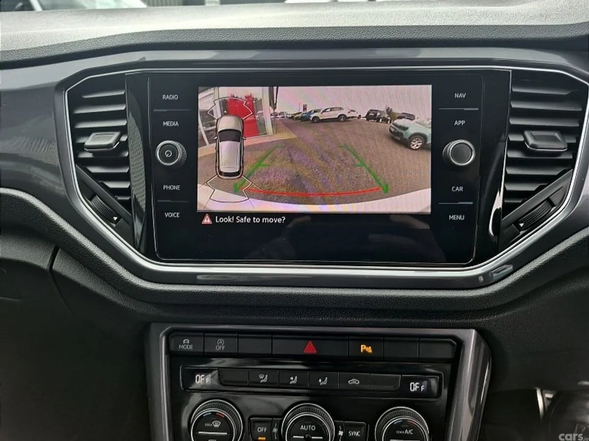 Volkswagen T-Roc SUV, Diesel, 2021, White