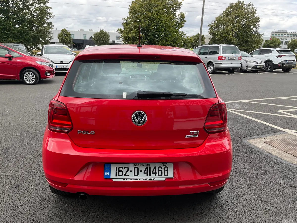 Volkswagen Polo Hatchback, Petrol, 2016, Red
