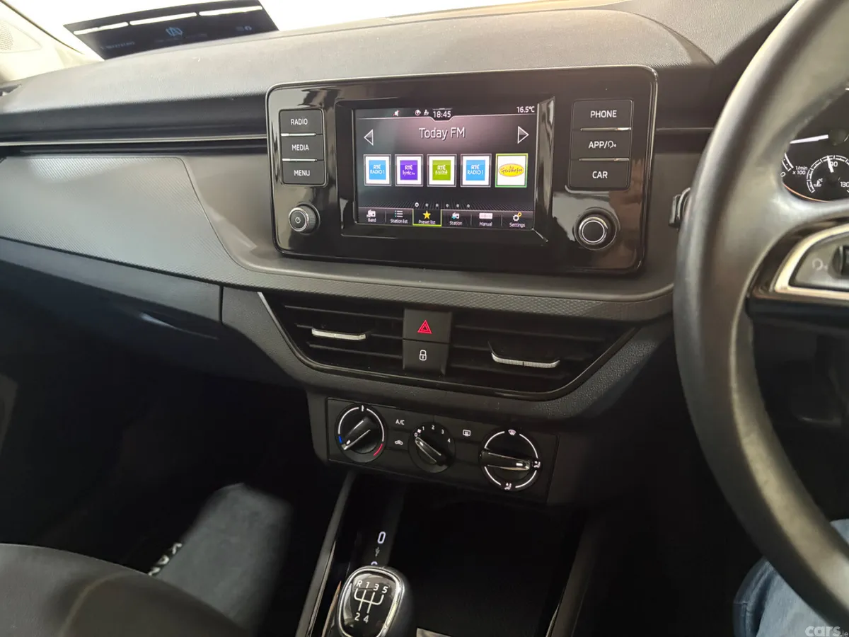 Skoda Kamiq Hatchback, Petrol, 2020, White