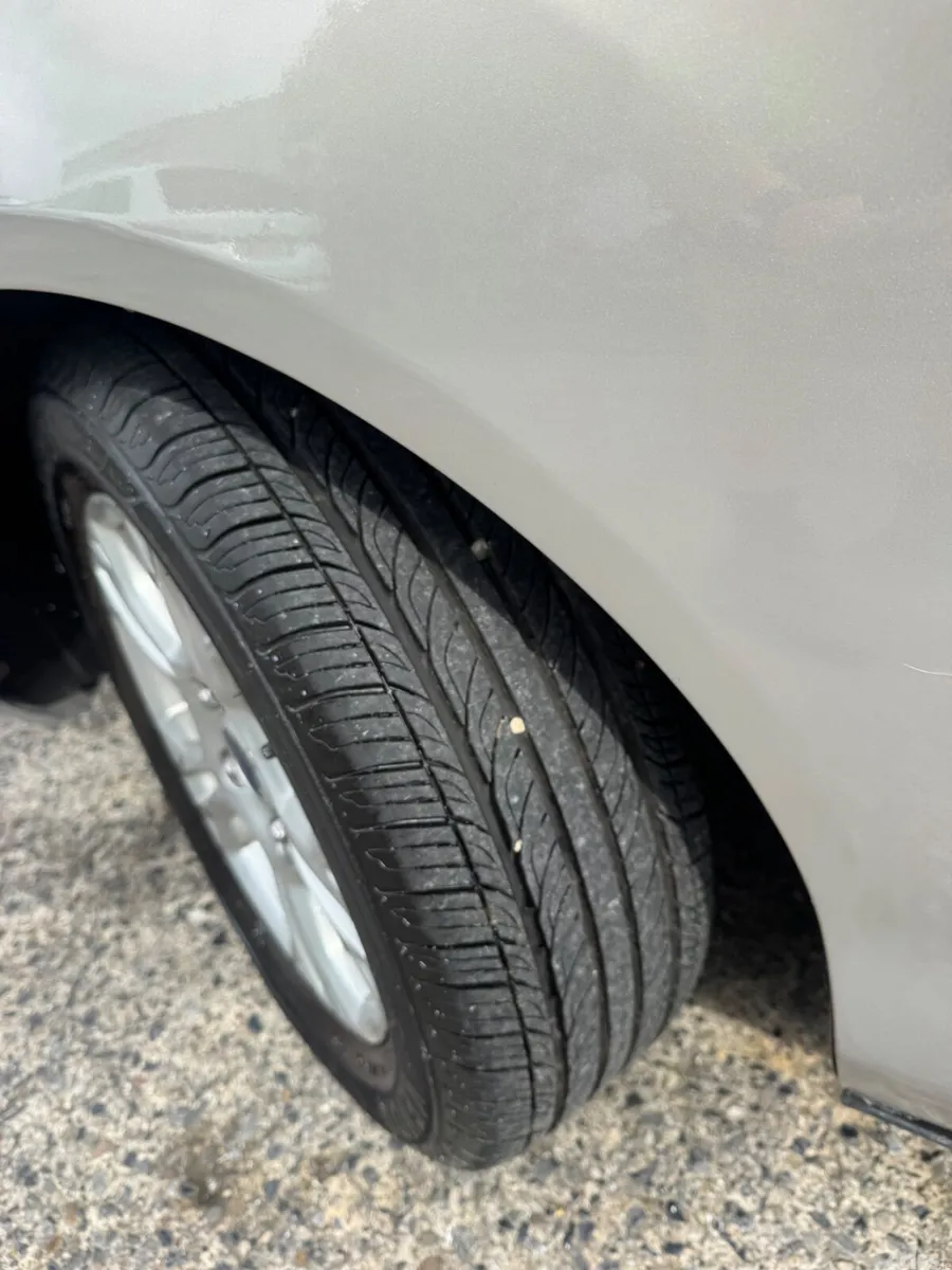 Ford B-Max Hatchback, Petrol, 2013, Silver