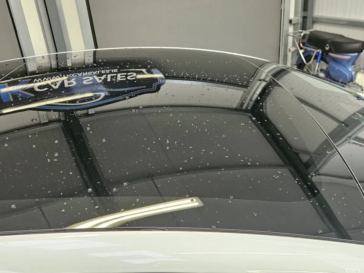Tesla Model 3 Saloon, Electric, 2022, White