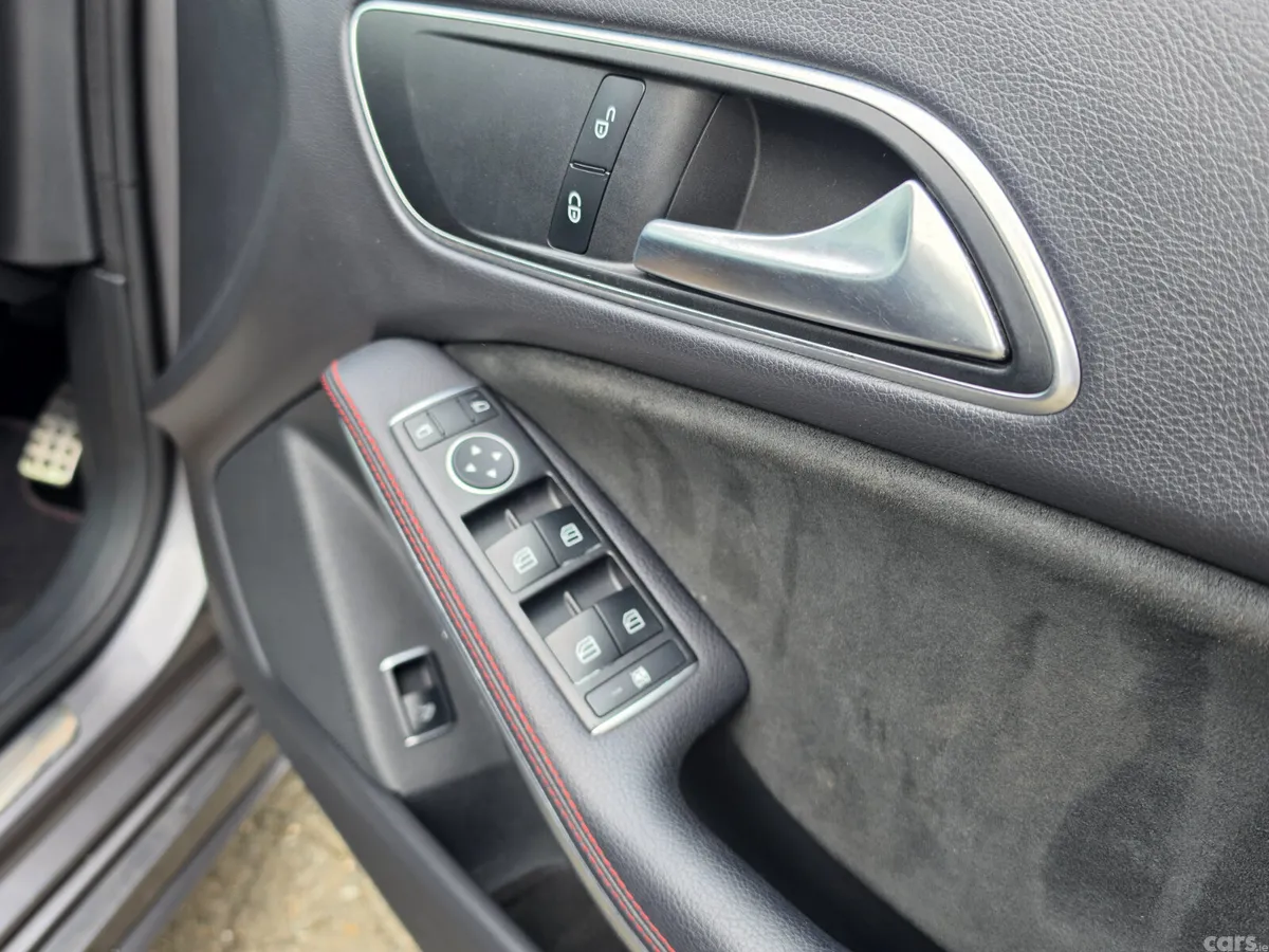 Mercedes-Benz CLA Saloon, Diesel, 2018, Grey