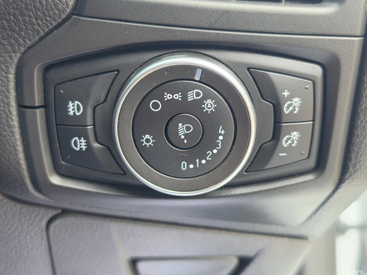 Ford Focus Hatchback, Diesel, 2016, White