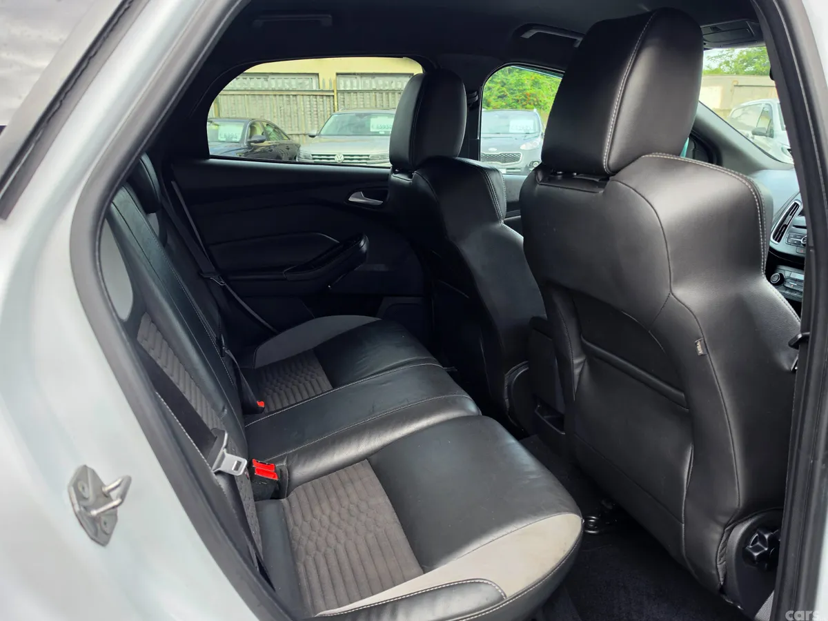 Ford Focus Hatchback, Diesel, 2016, White