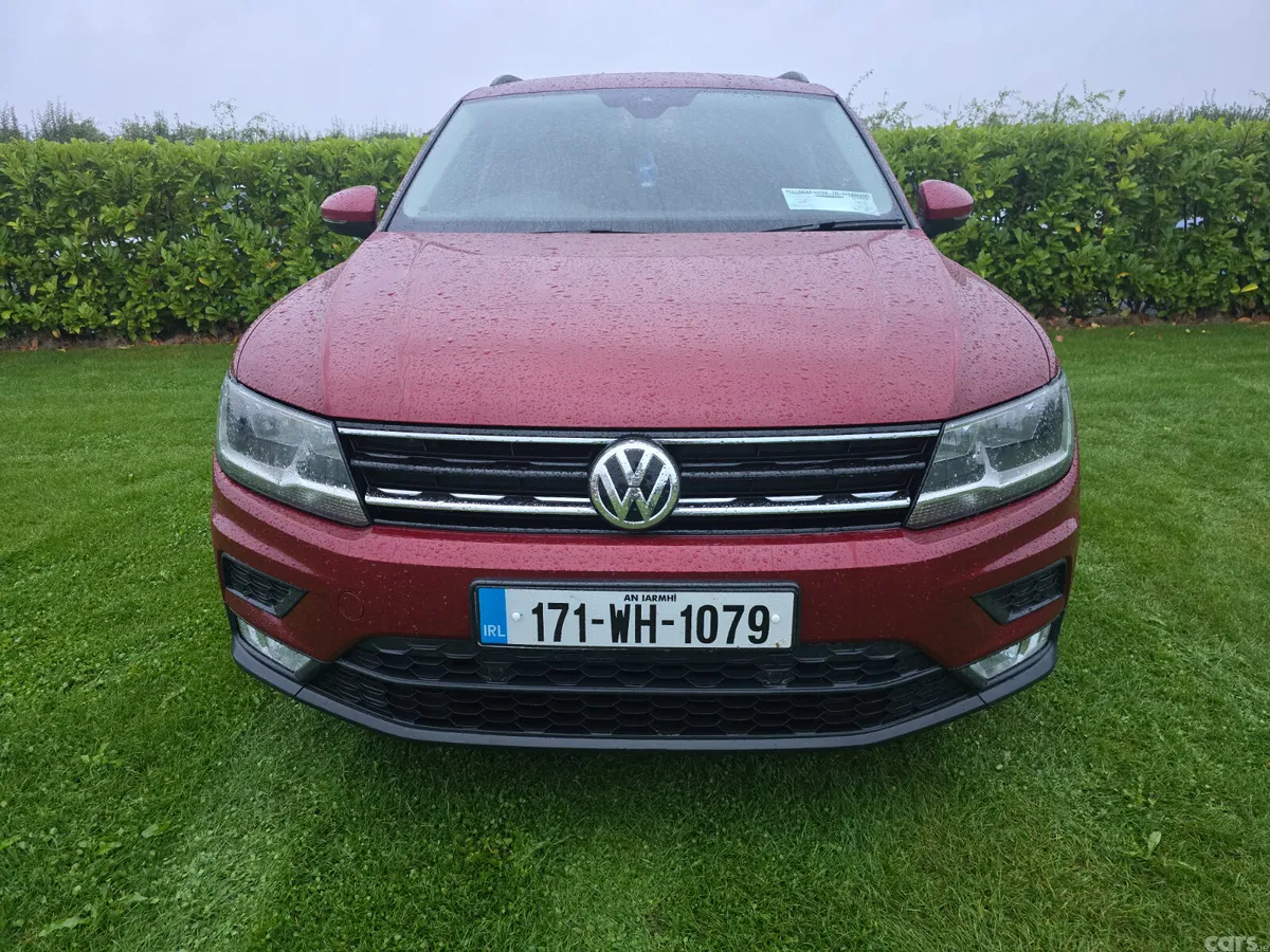 Volkswagen Tiguan SUV, Diesel, 2017, Red