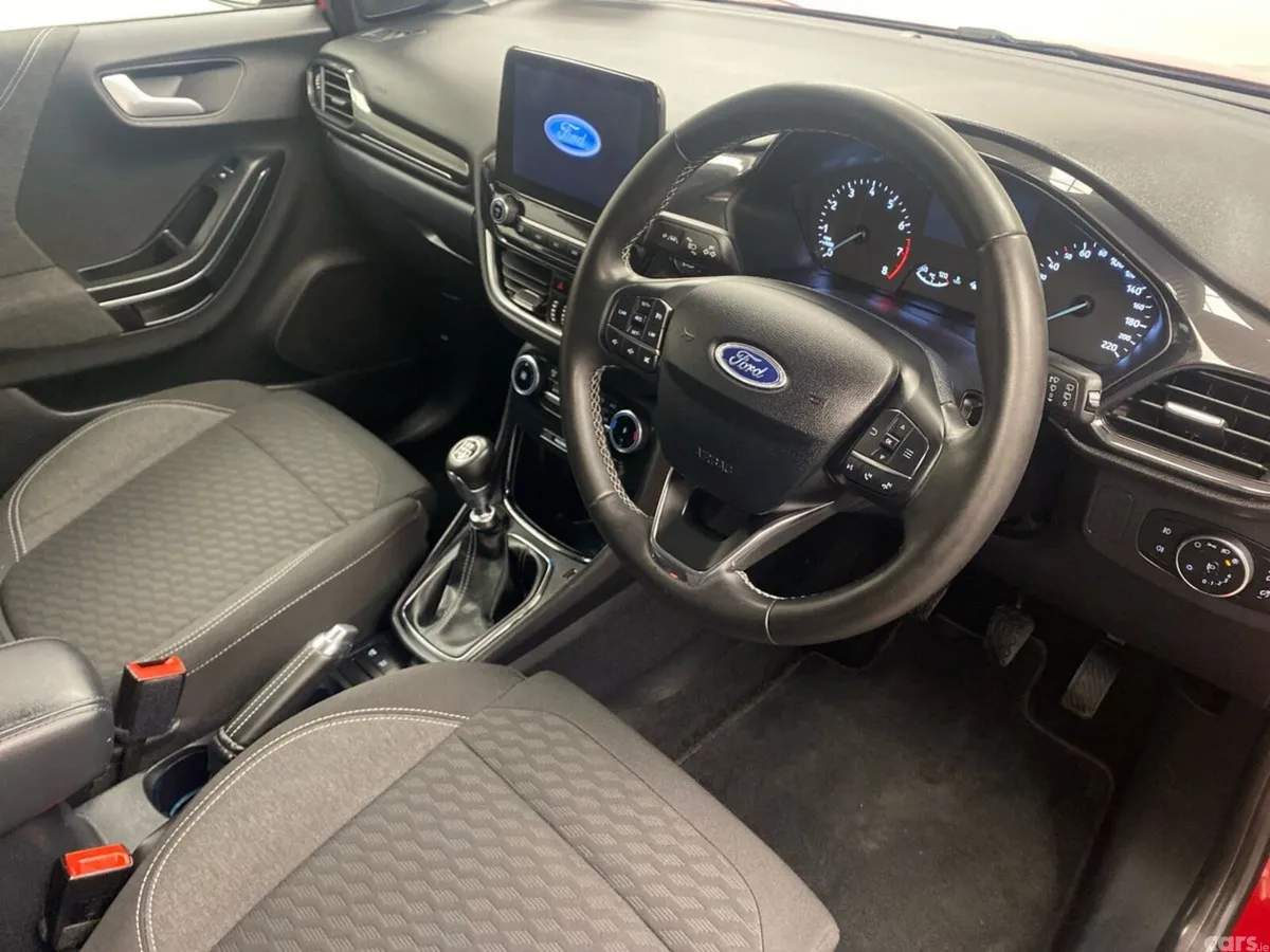 Ford Puma MPV, Petrol Hybrid, 2023, Red