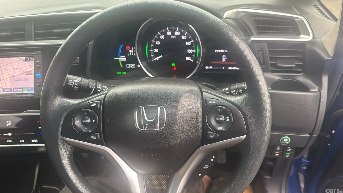 Honda Fit Hatchback, Petrol Hybrid, 2017, Blue