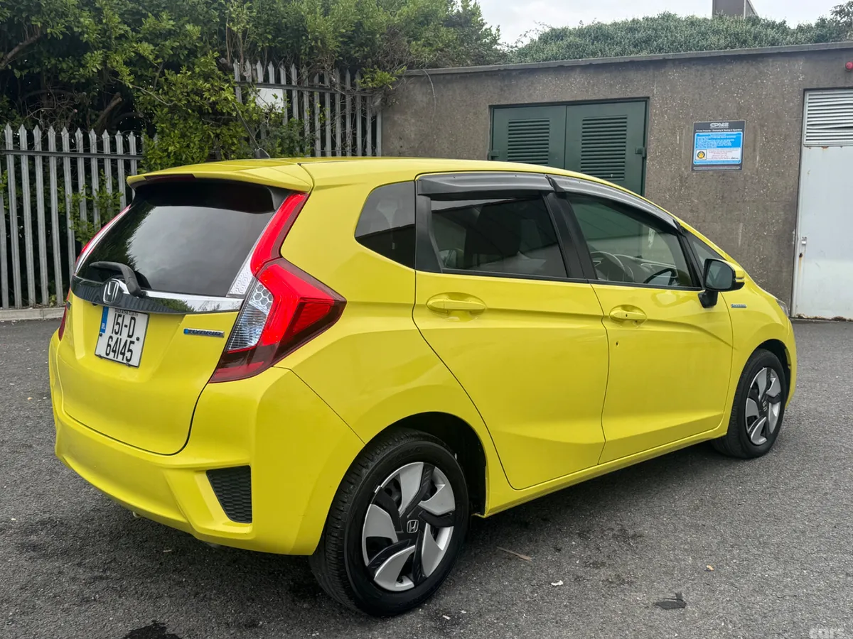 Honda Fit Hatchback, Petrol Hybrid, 2015, Yellow