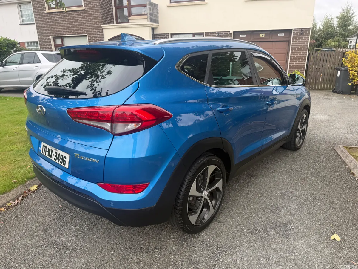 Hyundai Tucson SUV, Diesel, 2017, Blue
