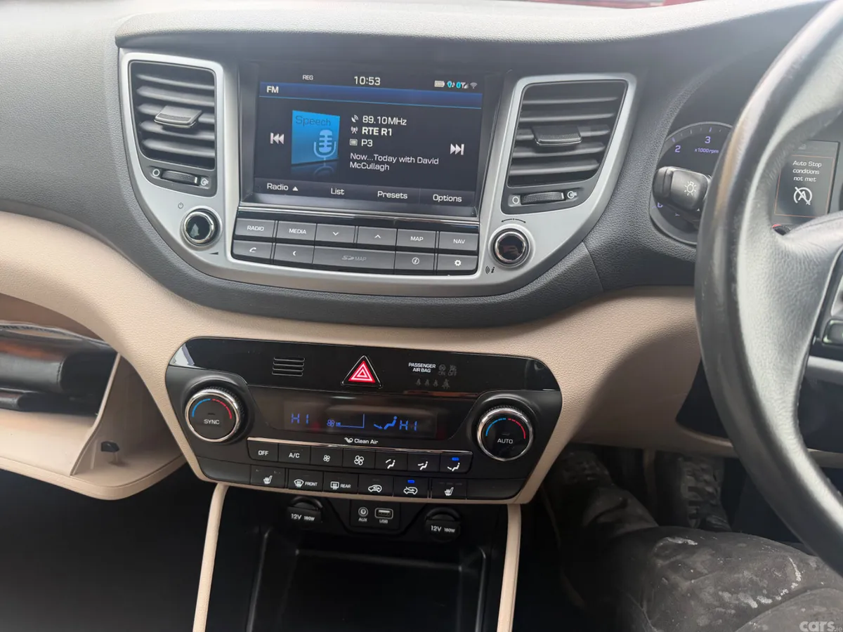 Hyundai Tucson SUV, Diesel, 2017, Blue