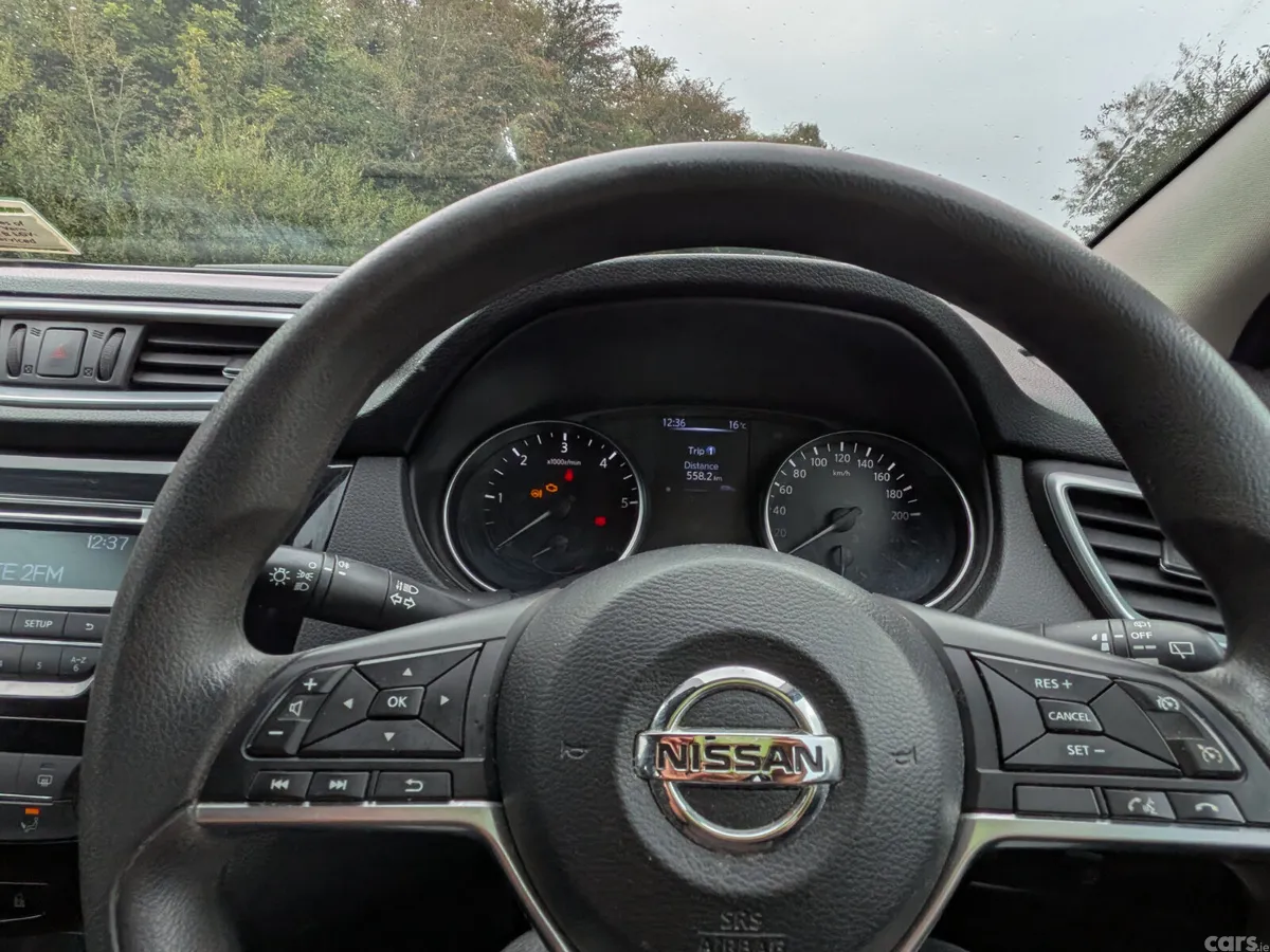Nissan Qashqai MPV, Diesel, 2018, Grey