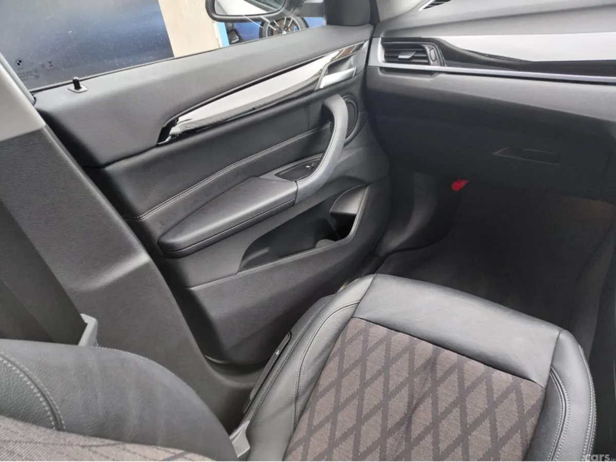 BMW X1 Hatchback, Diesel, 2019, White