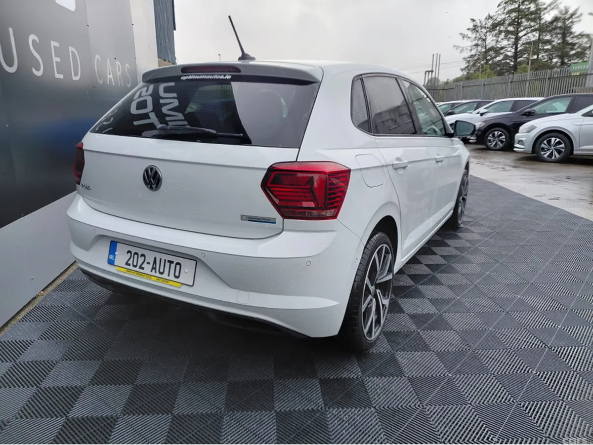 Volkswagen Polo Hatchback, Petrol, 2020, White