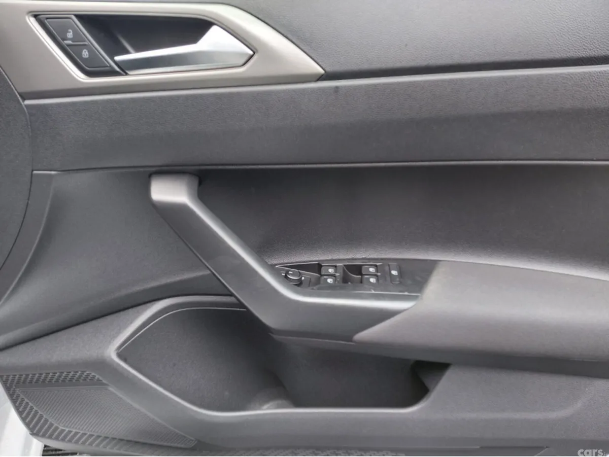 Volkswagen Polo Hatchback, Petrol, 2020, White