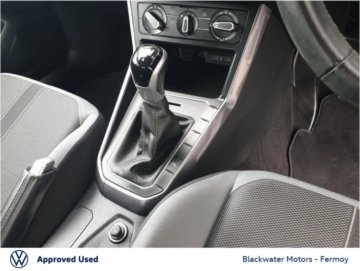 Volkswagen Polo Hatchback, Petrol, 2024, White