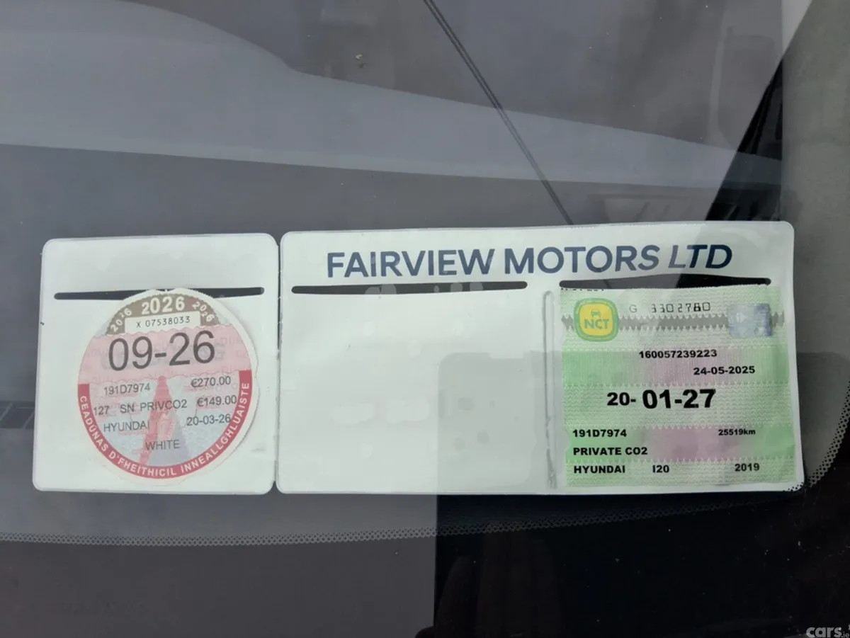 Hyundai i20 Hatchback, Petrol, 2019, White