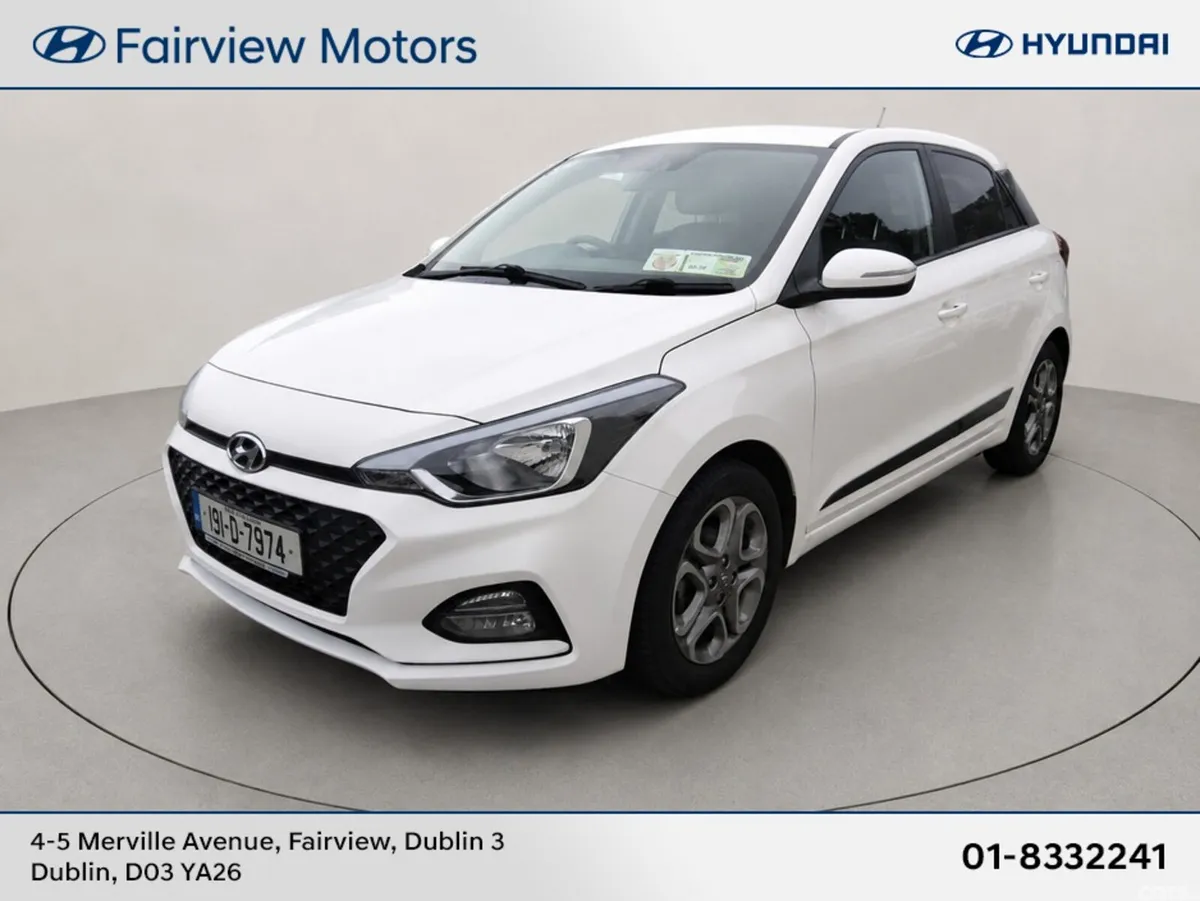 Hyundai i20 Hatchback, Petrol, 2019, White