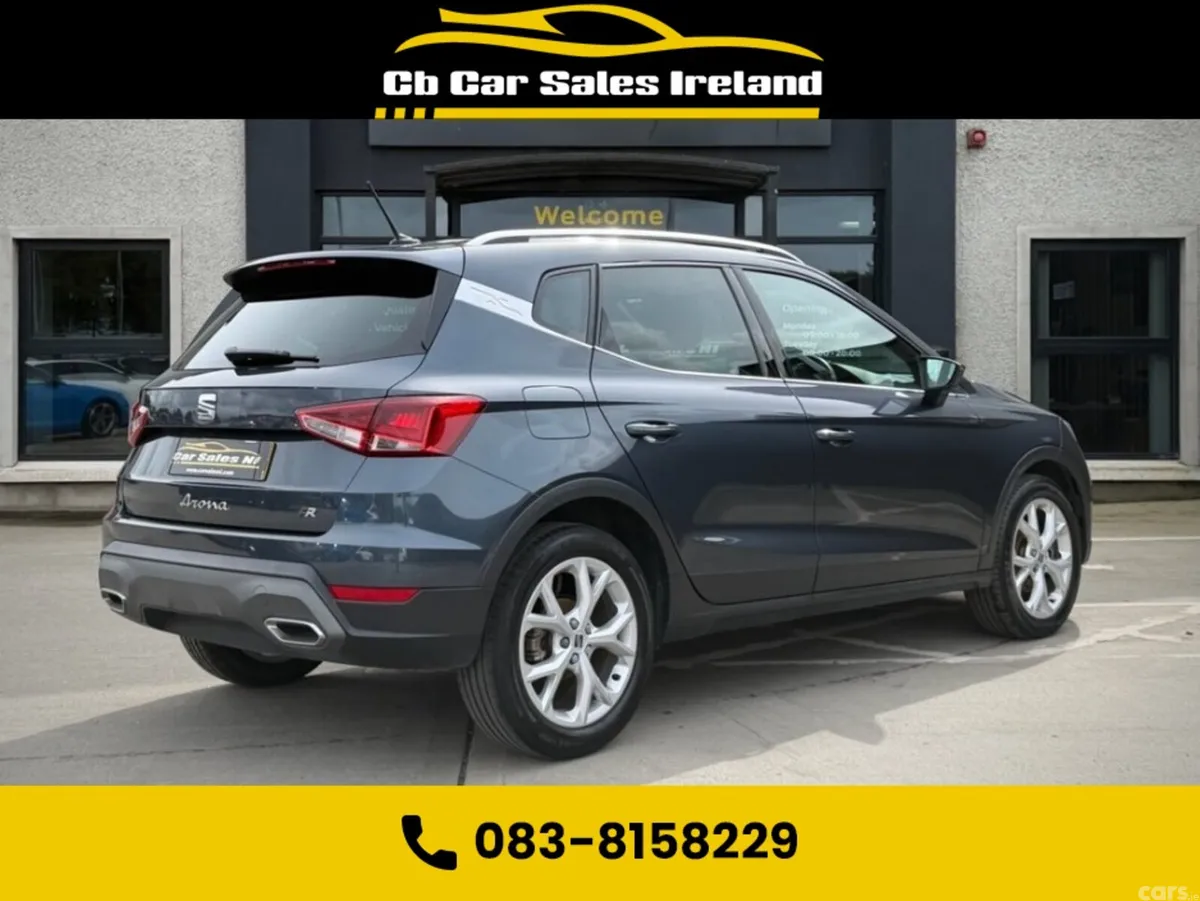 SEAT Arona Hatchback, Petrol, 2024, Grey