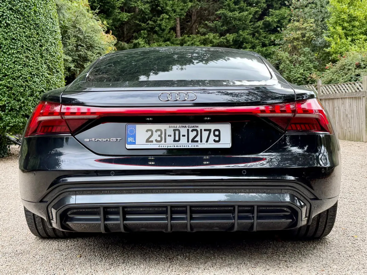 Audi e-tron GT quattro Coupe, Electric, 2023, Black