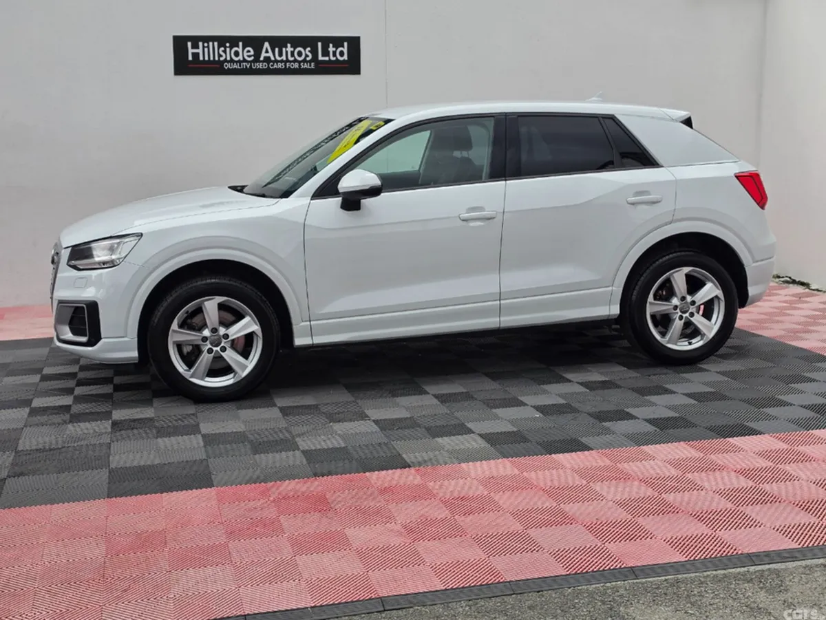 Audi Q2 Hatchback, Petrol, 2018, White