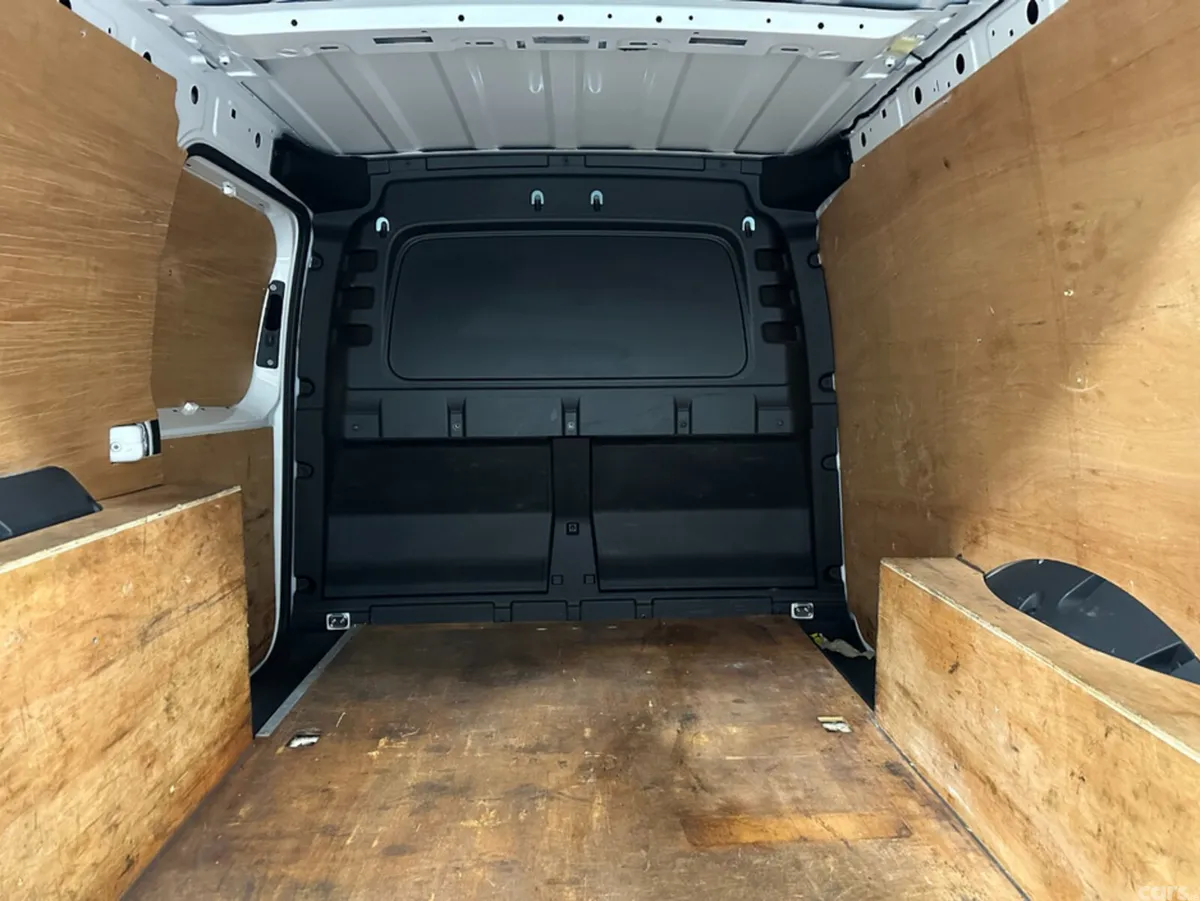 Volkswagen Caddy Van, Diesel, 2023, White