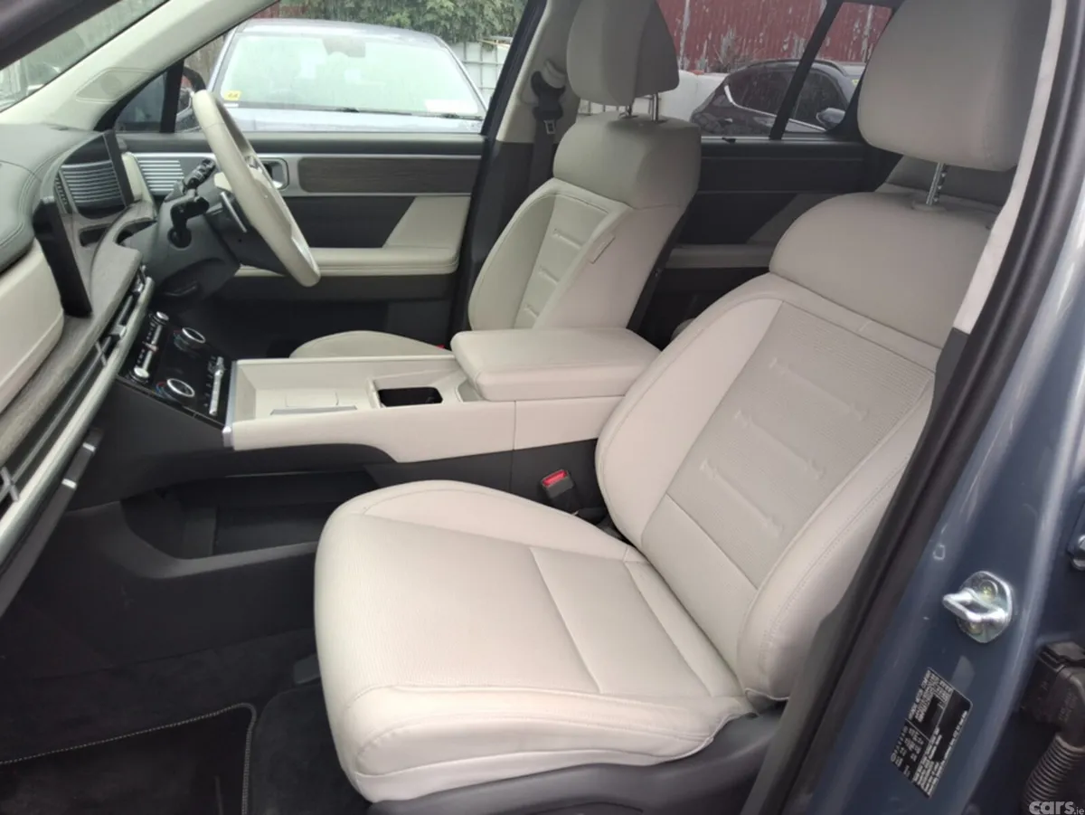Hyundai Santa Fe SUV, Petrol Plug-in Hybrid, 2025, Blue
