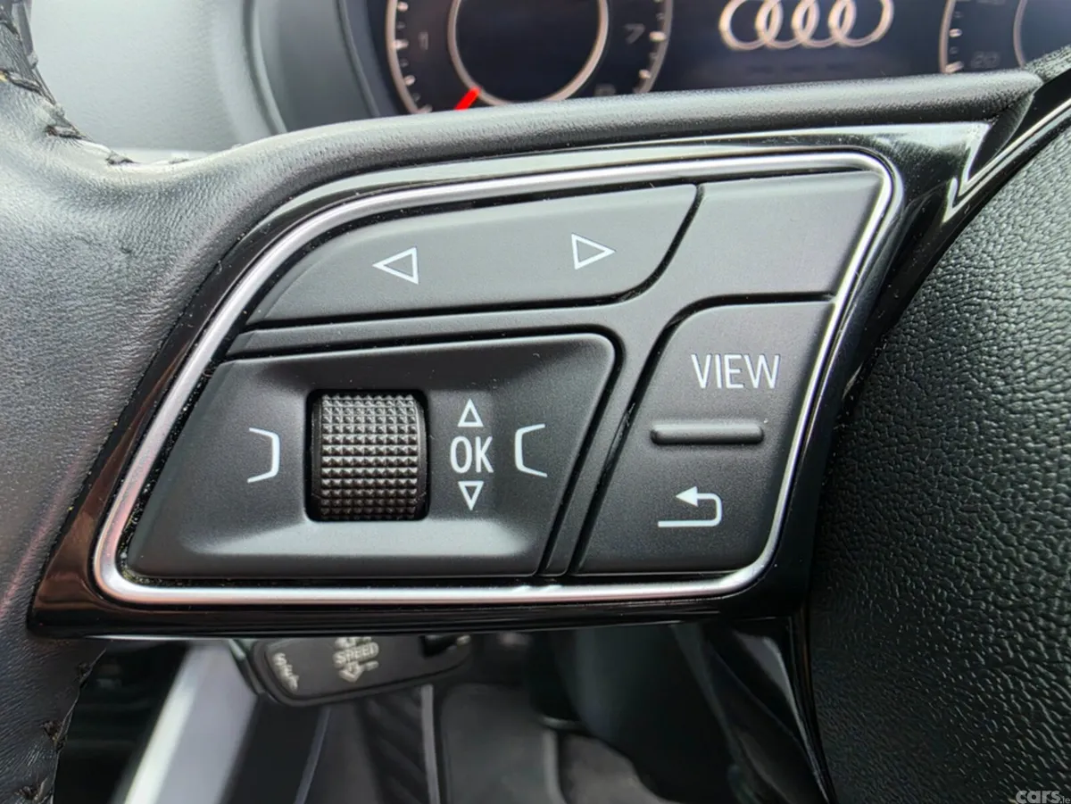 Audi Q2 Hatchback, Petrol, 2018, White