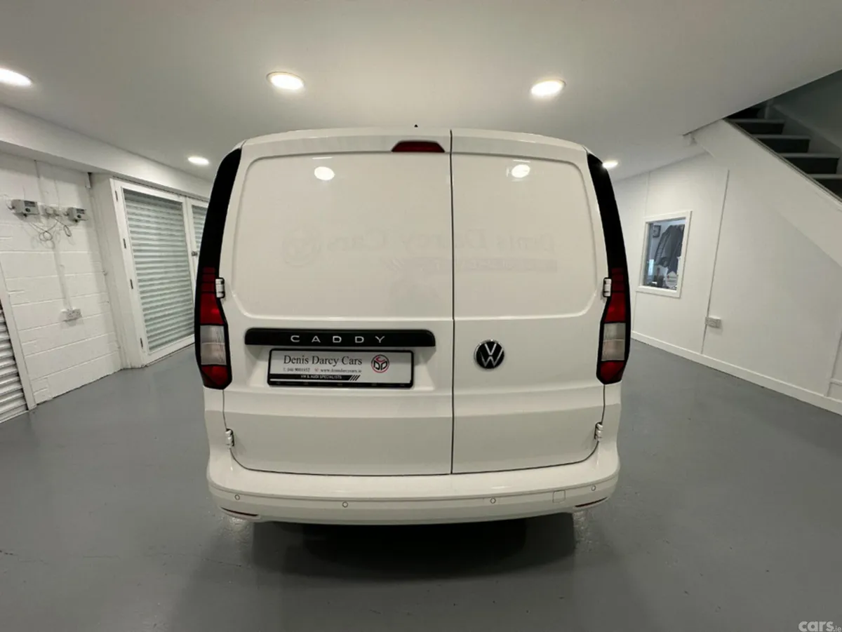 Volkswagen Caddy Van, Diesel, 2023, White
