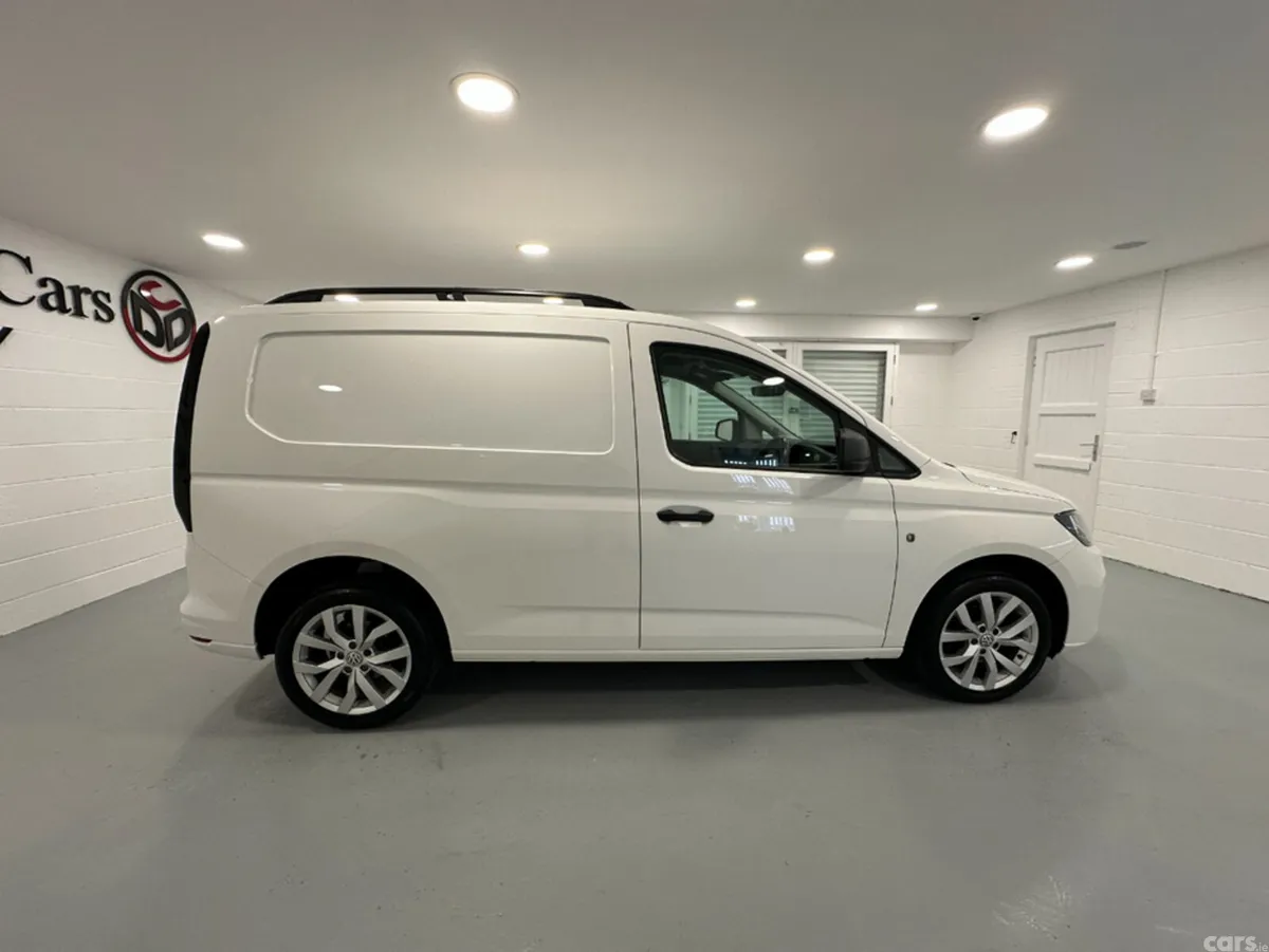 Volkswagen Caddy Van, Diesel, 2023, White