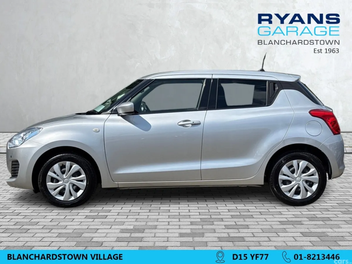 Suzuki Swift Hatchback, Petrol, 2023, Silver