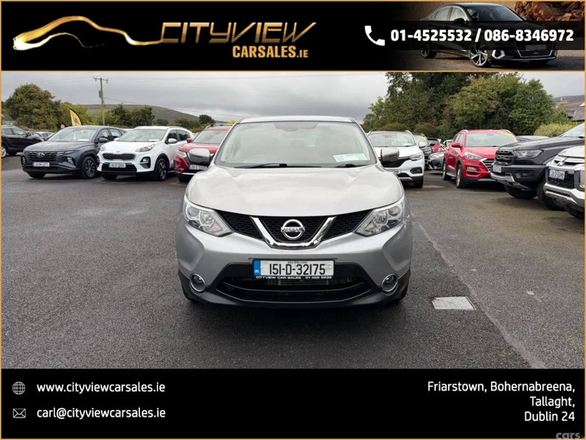 Nissan Qashqai MPV, Petrol, 2015, Silver