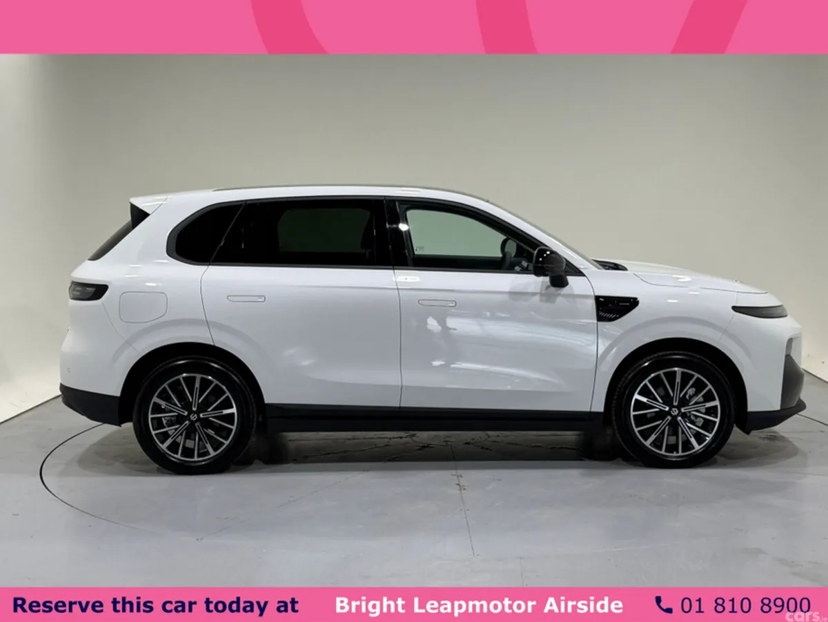 Leapmotor B10 SUV, Petrol Plug-in Hybrid, 2026, White