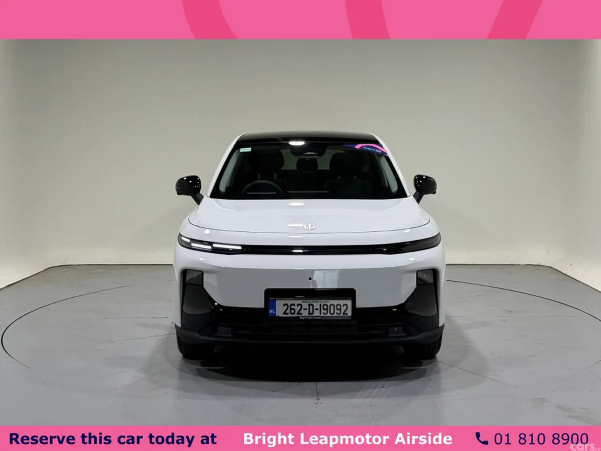 Leapmotor B10 SUV, Petrol Plug-in Hybrid, 2026, White