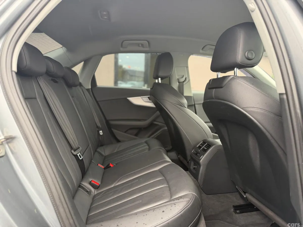 Audi A4 Saloon, Diesel, 2018, Grey