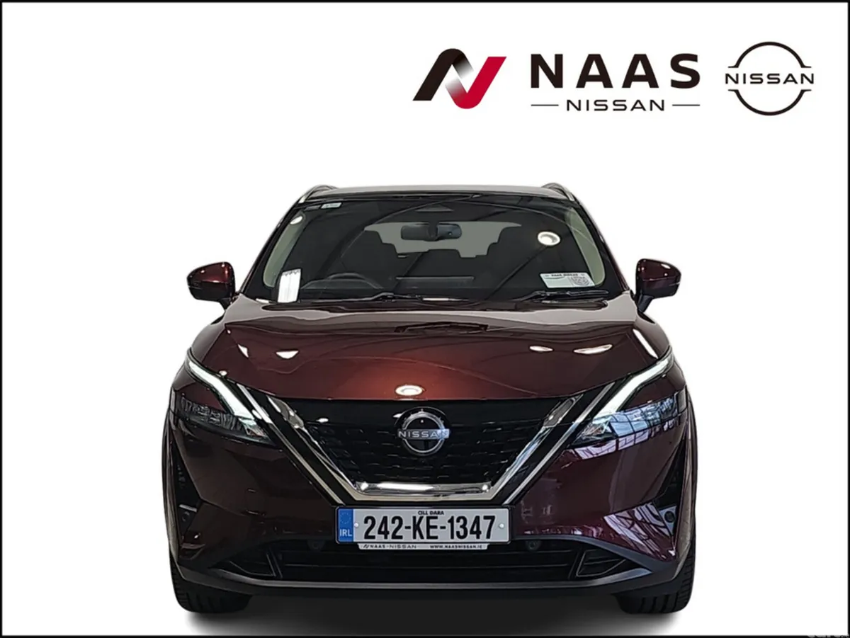 Nissan Qashqai MPV, Petrol, 2024, Red
