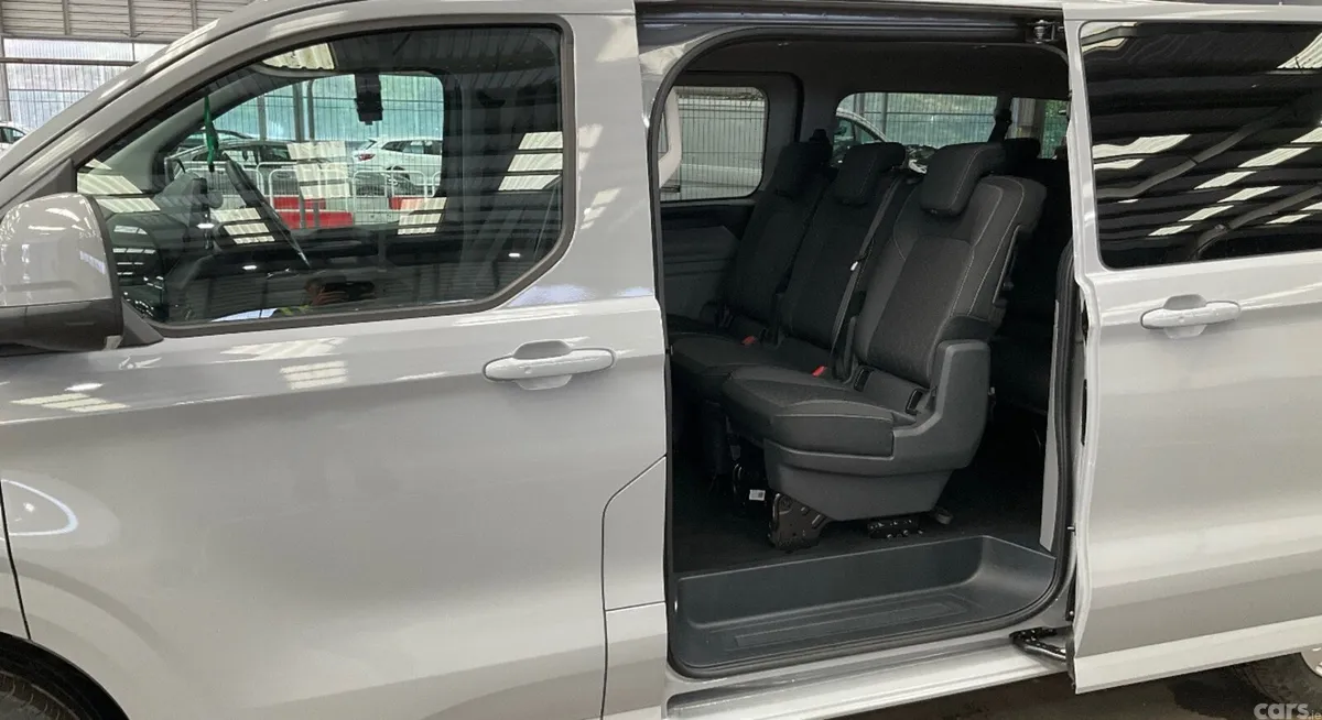 Ford Transit Custom Van, Petrol Plug-in Hybrid, 2026, Grey