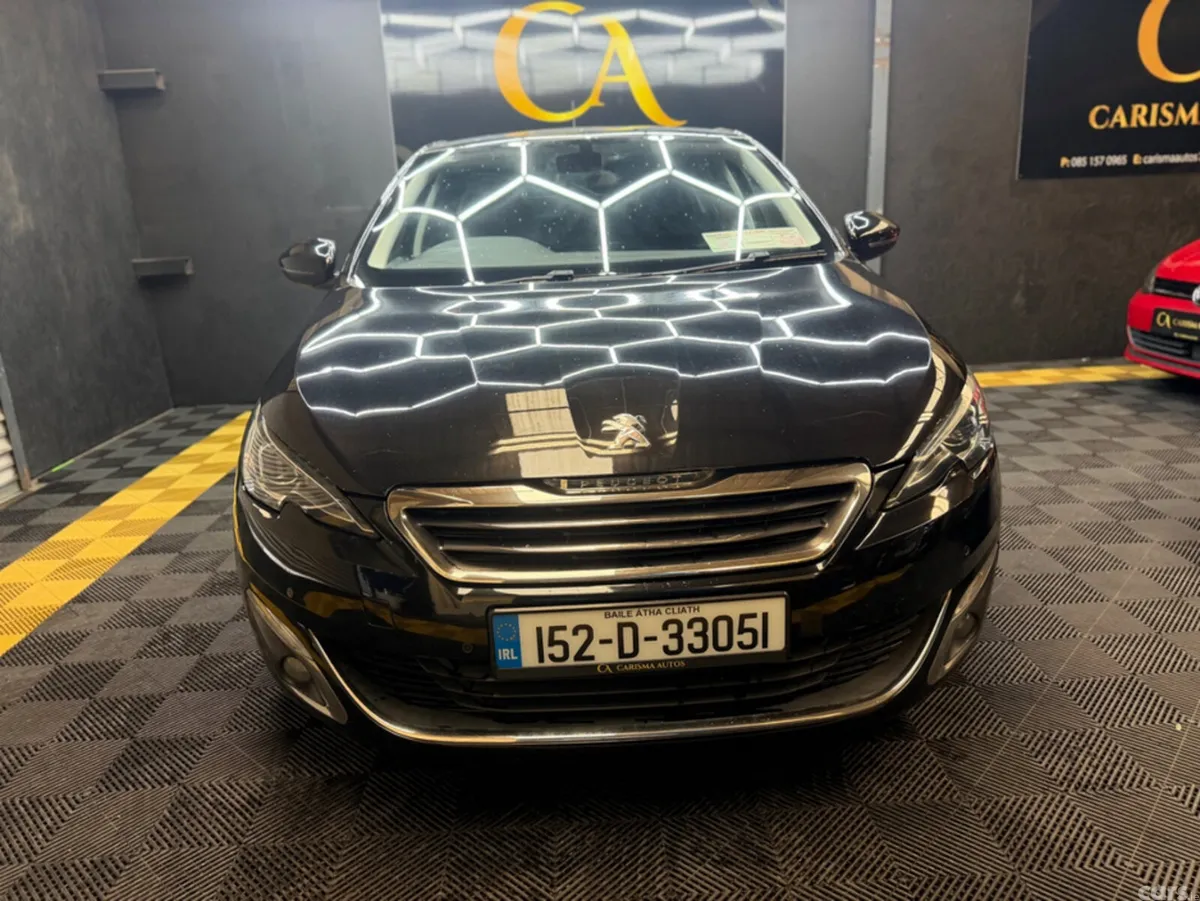 Peugeot 308 Hatchback, Petrol, 2015, Black