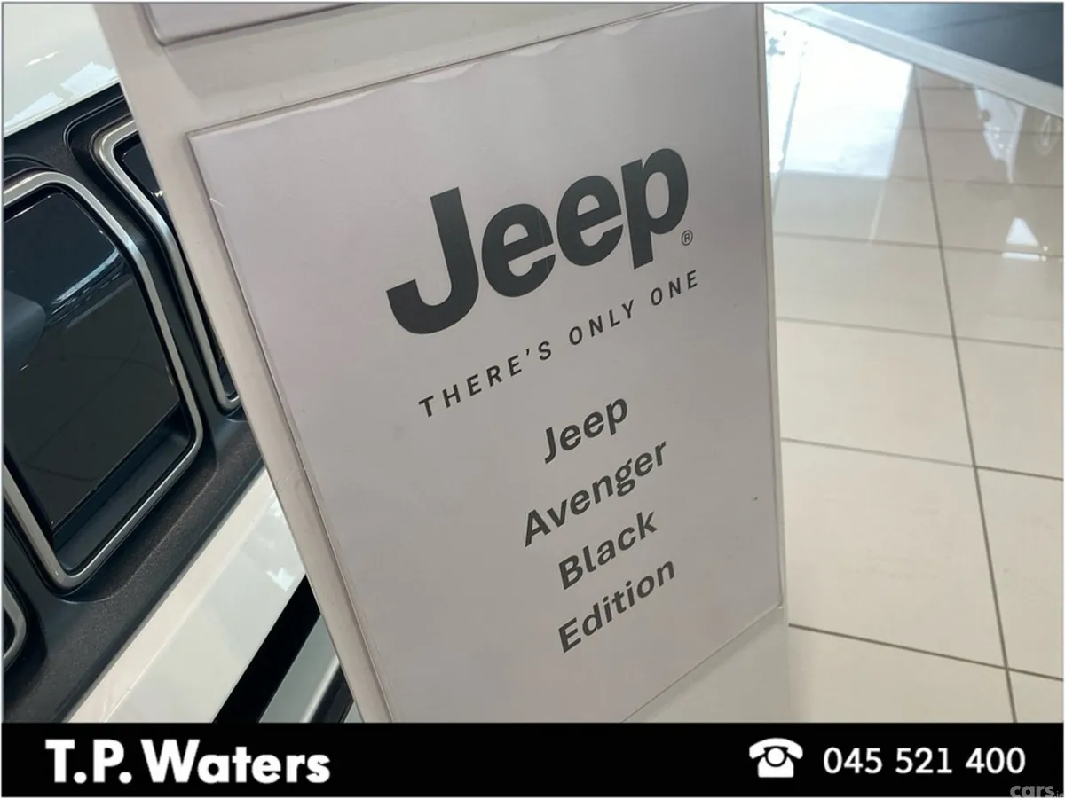 Jeep Avenger SUV, Petrol Hybrid, 2027, White