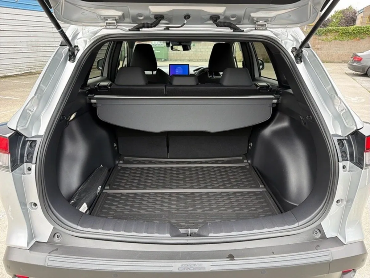 Toyota Corolla Cross SUV, Petrol Hybrid, 2023, Grey